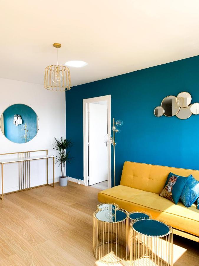 Vue Panoramique Sur Paris : Sublime Appartement Au Centre De Courbevoie Exterior photo
